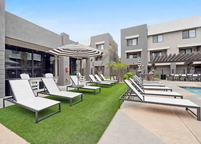 Cozysuites In - Westgate With Pool 11