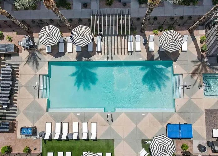 Cozysuites In - Westgate With Pool 11 Apartment Glendale