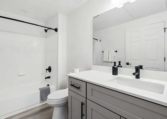 Cozysuites In - Westgate With Pool 11 Apartment *