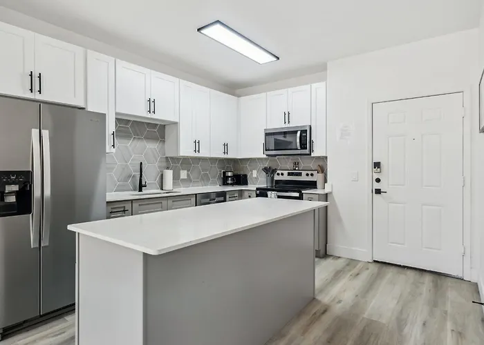 Cozysuites In - Westgate With Pool 11